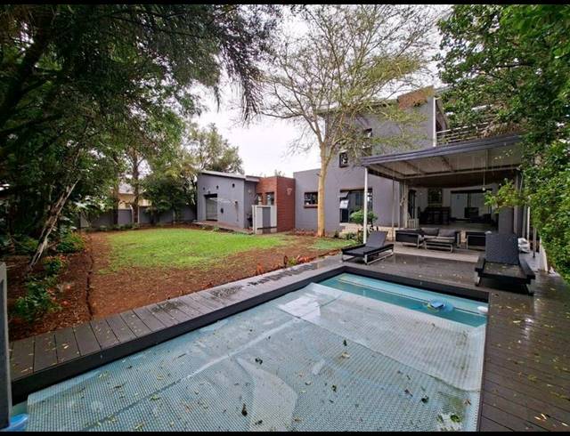 4 BEDROOM HOUSE FOR SALE IN MIDSTREAM ESTATE